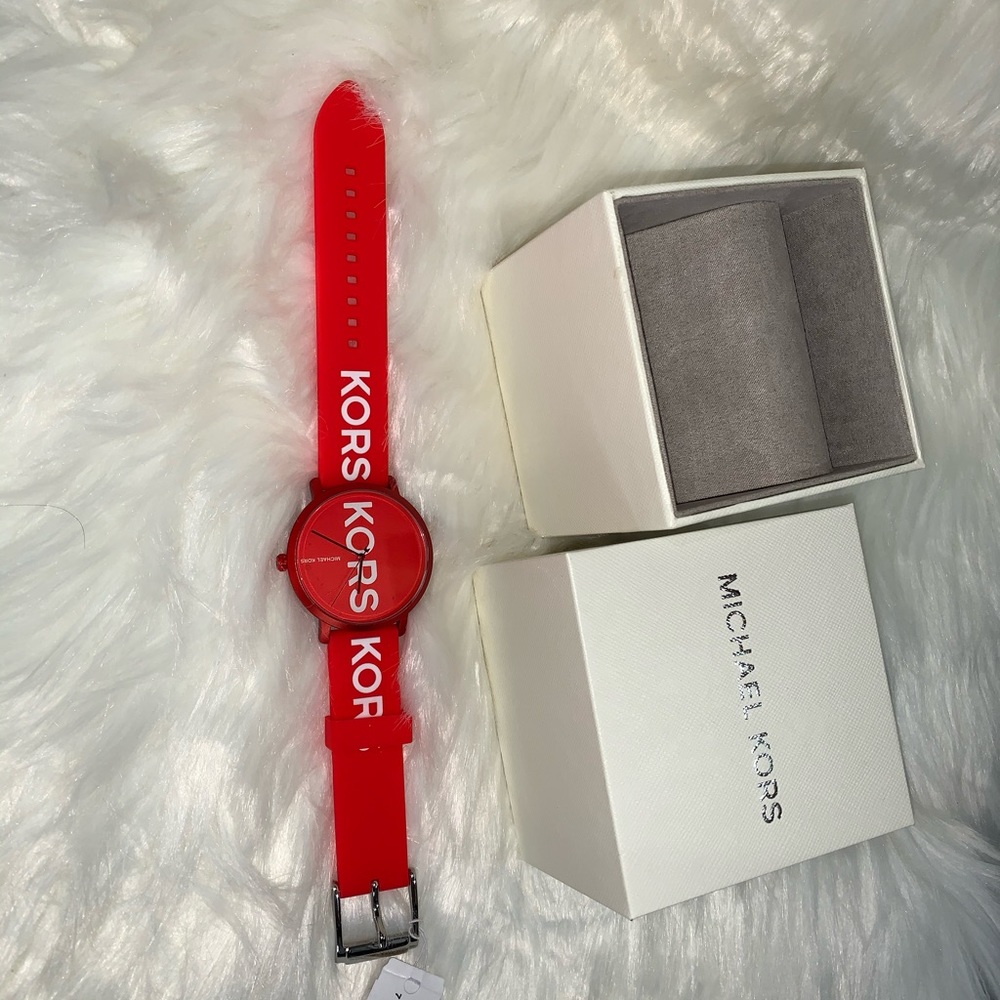 MICHEAL KORS WATCH
